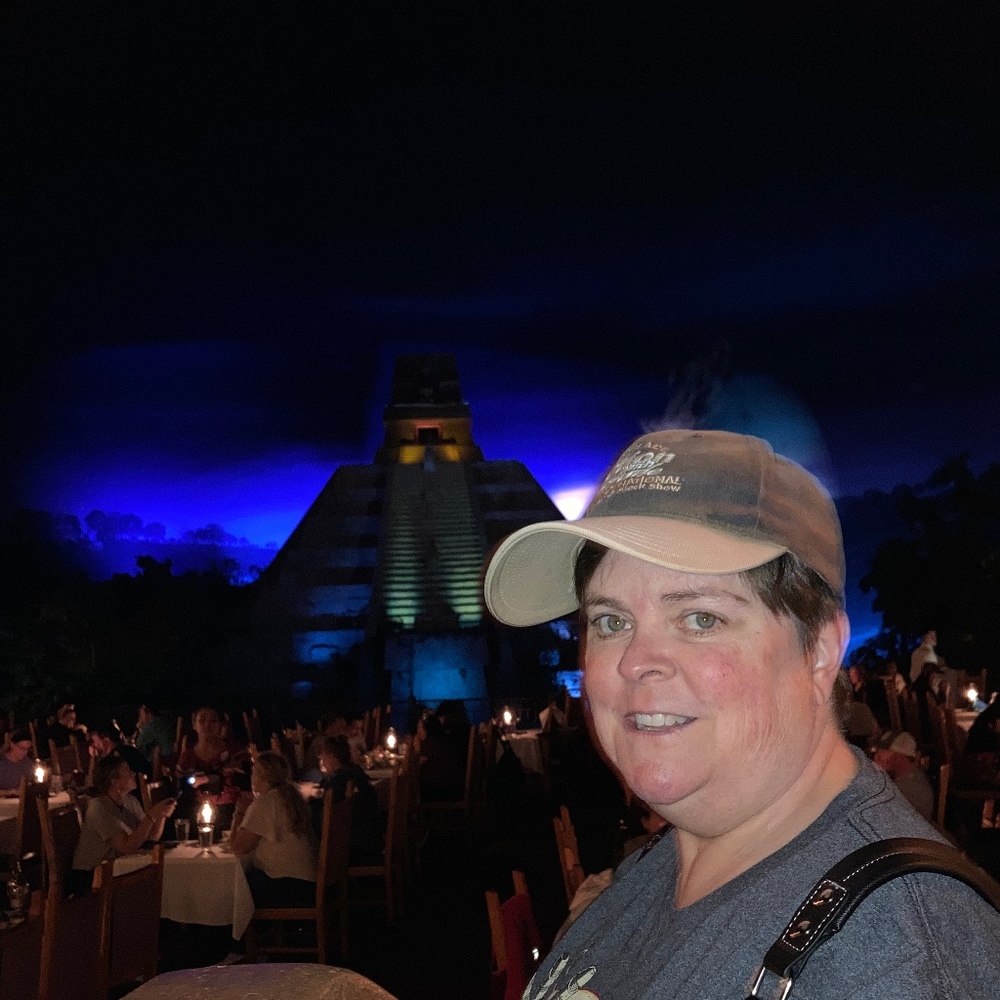 Meet your Posher, Reagan